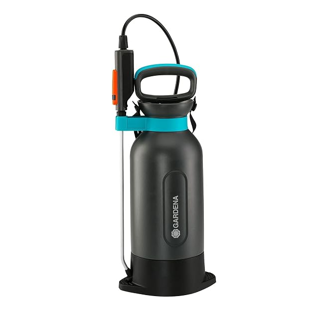 Gardena Comfort Fünf-Liter-Drucksprüher mit Trittplatte und Gurt
